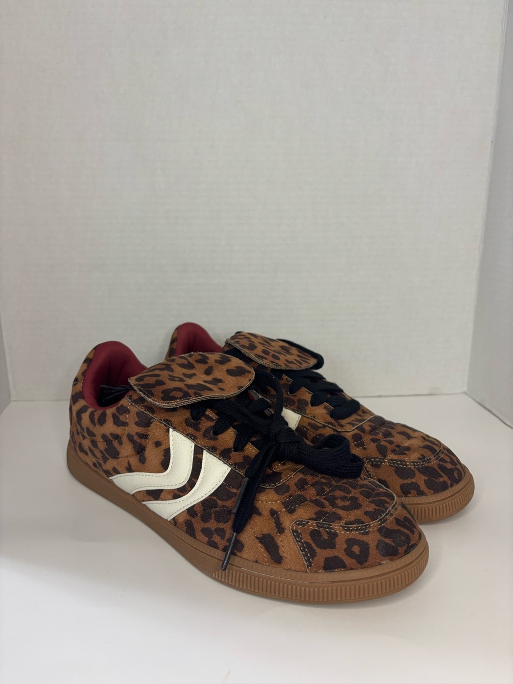 Madden NYC Women’s Sneakers Size 9